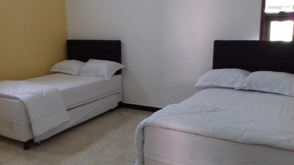 Dannu'S Homestay & Ijen, Bromo, Meru Betiri Sukomade Tours 바뉴왕기 외부 사진