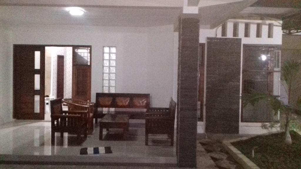 Dannu'S Homestay & Ijen, Bromo, Meru Betiri Sukomade Tours 바뉴왕기 외부 사진
